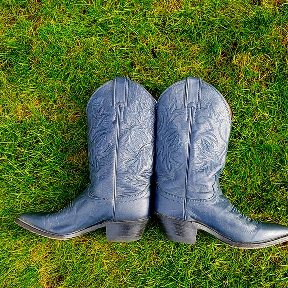 Justin 🎉Host Pick Navy Cowboy Boots - Picture 2 of 5